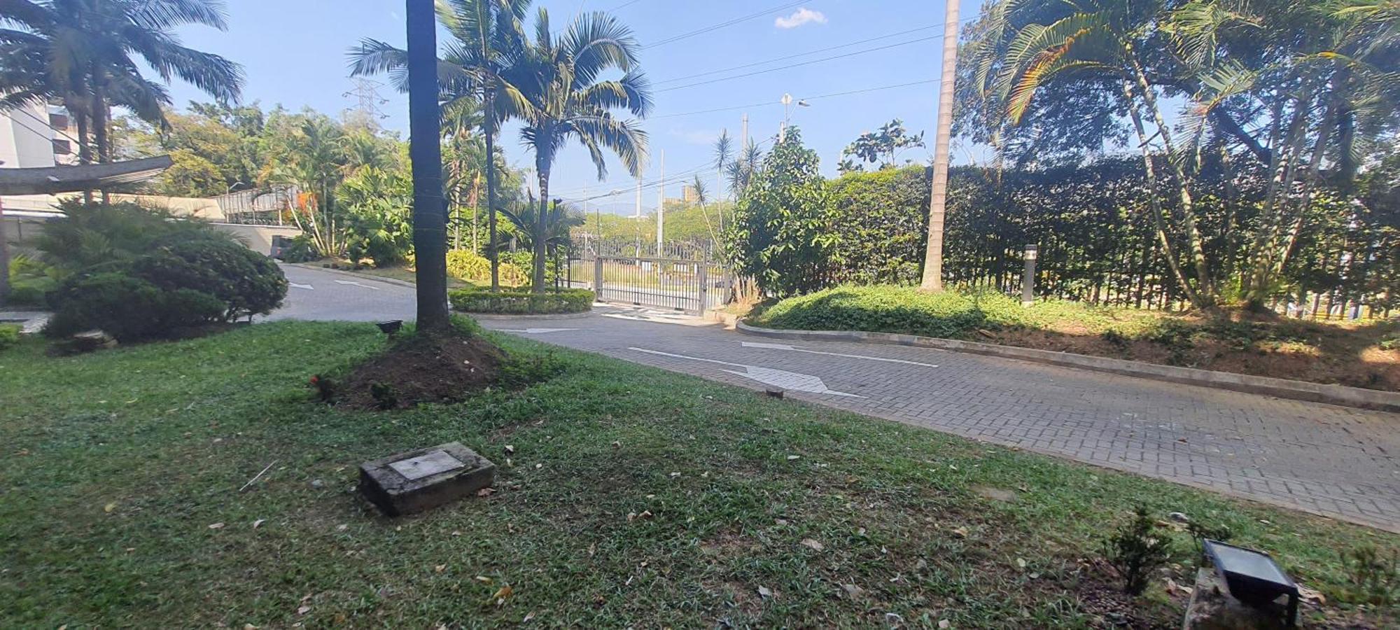 מדיין Apartamento Cerca A Plaza Mayor מראה חיצוני תמונה